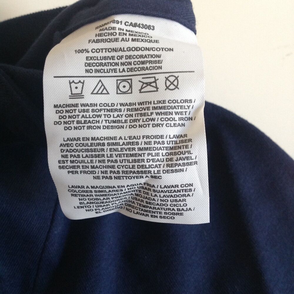 Nike Russell Wilson Seattle Seahawks Boys Navy Player Name & Number Tee YMD NEW - Picture 5 of 5